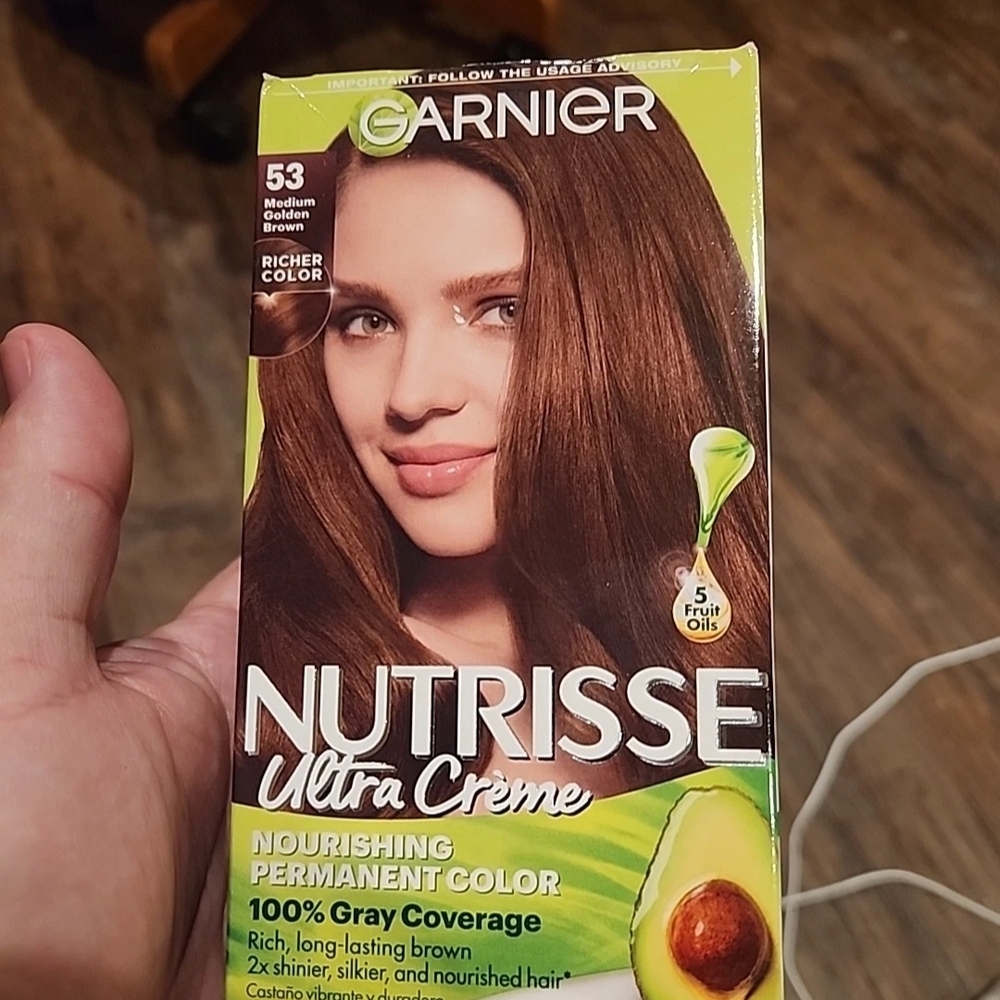 Garnier Nutrisse Ultra Crème Permanent Hair Color - Medium Golden Brown (53)
